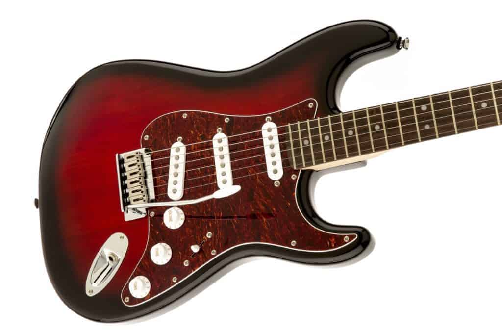 Squier Standard Stratocaster 2