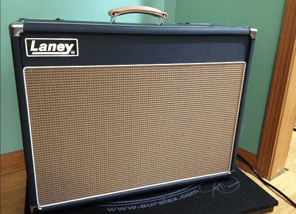 Laney Lionheart L20T-212 - a British amp that isn't even a Marshall? 24