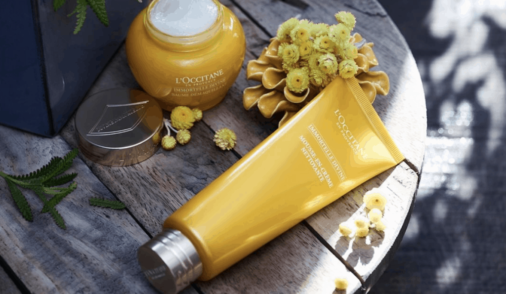 Review: L'Occitane Divine Star Gift (Visibly Younger Skin?) 9