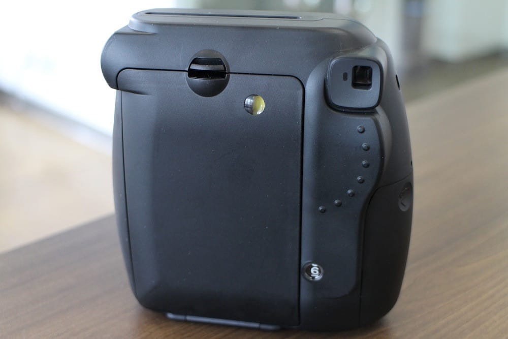 fujifilm-instax-mini-8-back-1000x667