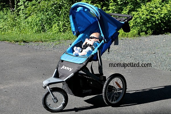 It's the Sleekest Stroller Around - You Need One - The Joovy Jogging Stroller 1