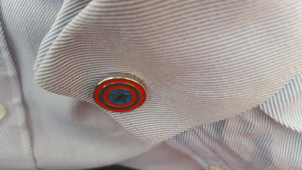 Review: Captain America cufflinks - can cufflinks this cheap be any good? 4