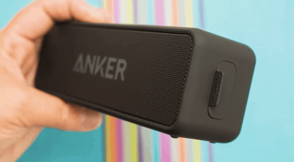 Review: Anker SoundCore Portable Bluetooth Speaker (#1 Sound Quality?) 4