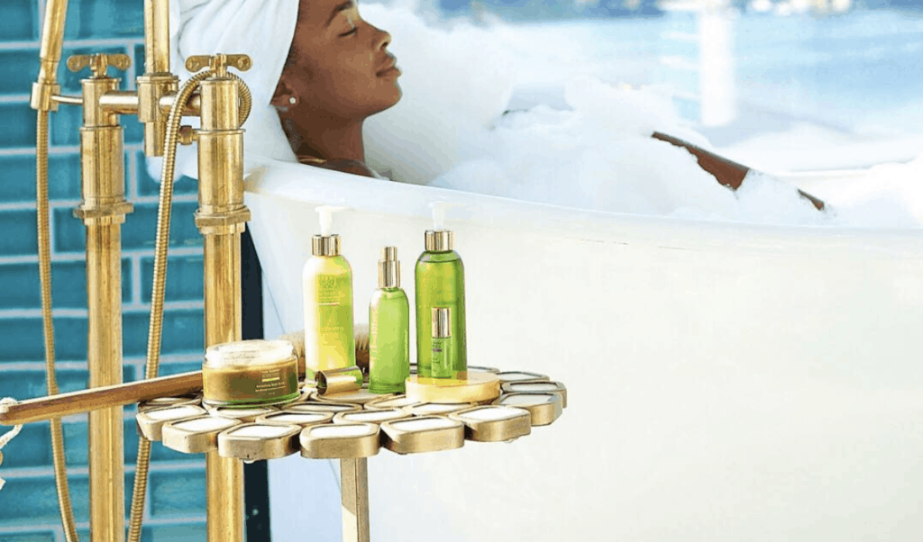 Review: Tata Harper Daily Essentials Kit (Skincare Free Of Toxins?) 10