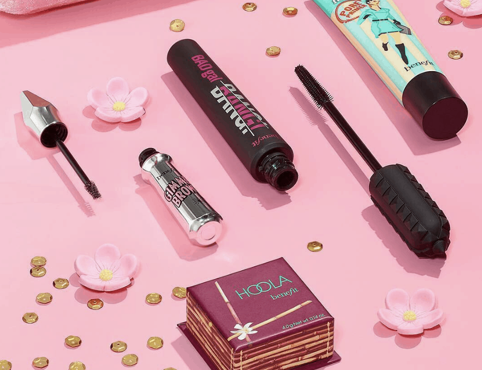 Benefits Cosmetics Makeup Set Products