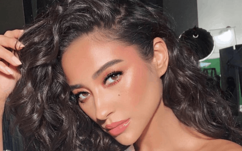Buxom Full On Lip Polish, Dani