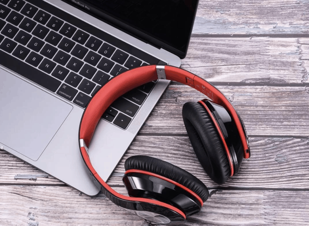 Mpow's 059 Bluetooth Headphones laptop